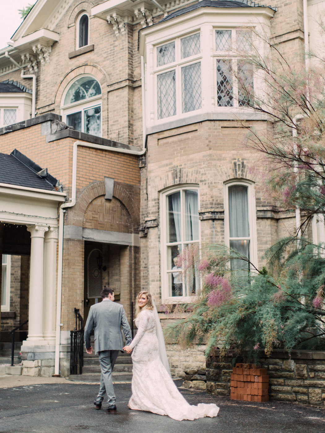 Toronto-wedding-photographer-intimate-classic-fine-art-elopement-ottawa60.jpg