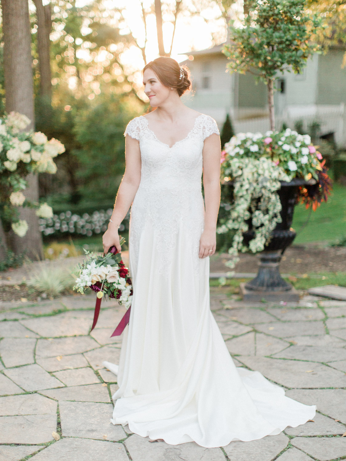 Kate & Brendan's Colourful Kleinburg Wedding at The Doctor's House ...