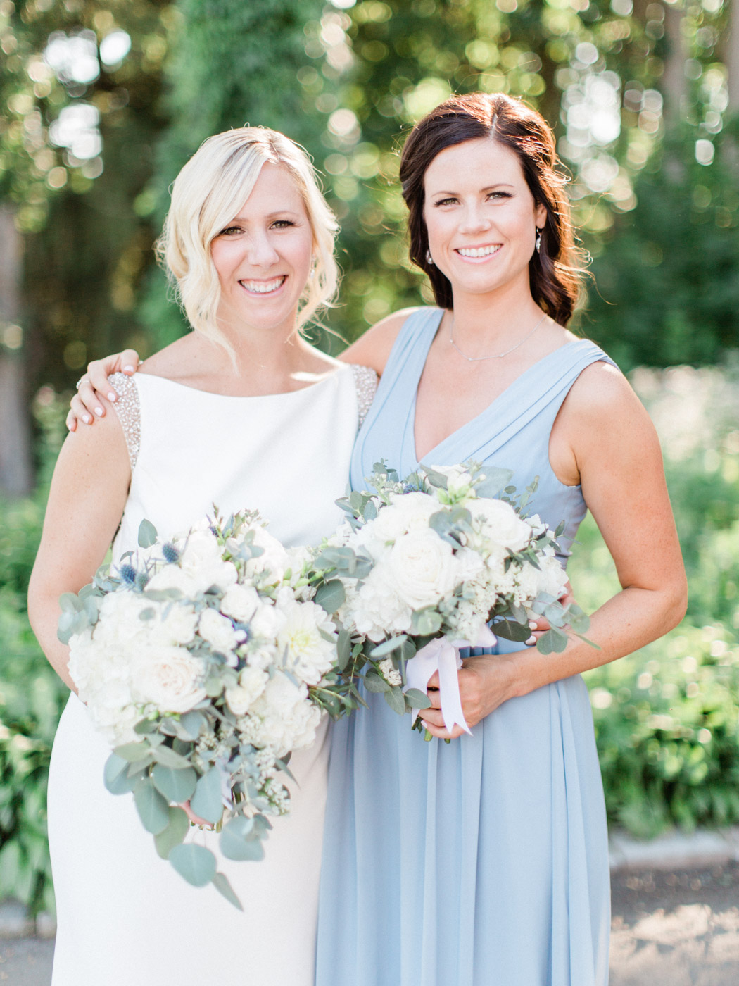 Photographs from an elegant yet relaxed summer wedding at The Thornhill Golf and Country Club, by Toronto Wedding Photographer Corynn Fowler Photography