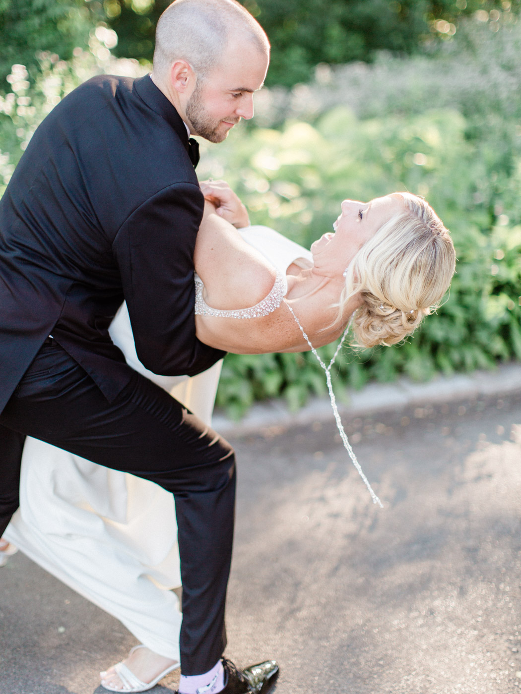 Photographs from an elegant yet relaxed summer wedding at The Thornhill Golf and Country Club, by Toronto Wedding Photographer Corynn Fowler Photography