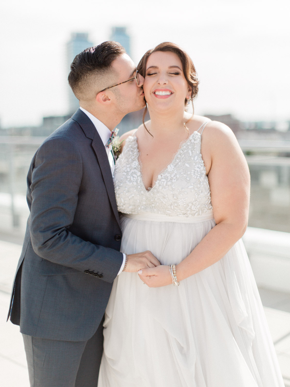 A contemporary wedding photograph in downtown Toronto at the Henley Room, Argonauts Rowing Club