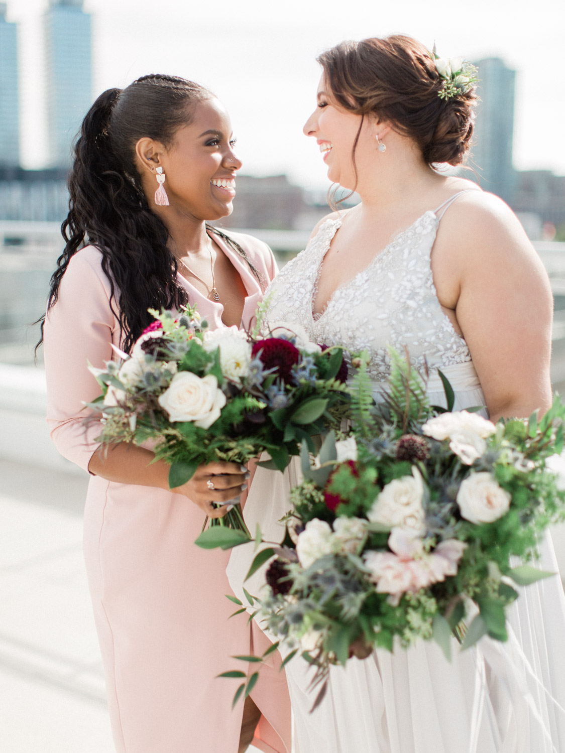 A contemporary wedding photograph in downtown Toronto at the Henley Room, Argonauts Rowing Club