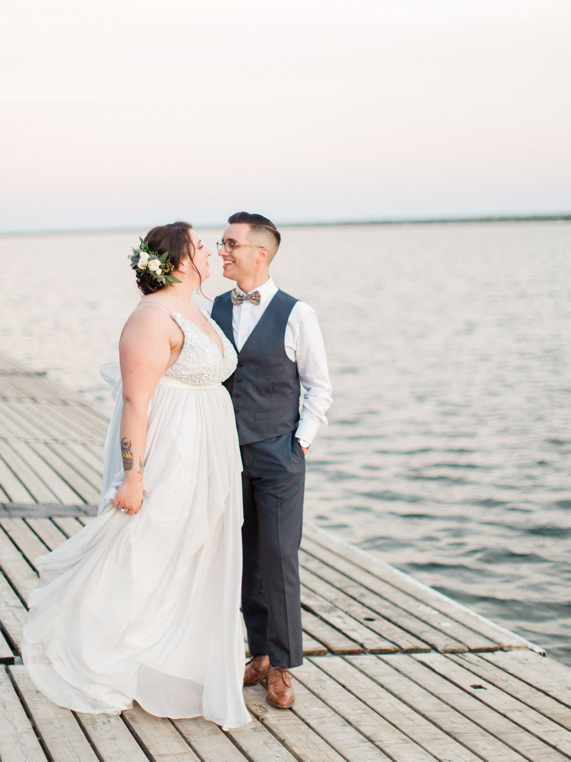 Toronto-wedding-photographer-alternative-downtown-waterfront-wedding-the-argonauts-rowing-club106.jpg