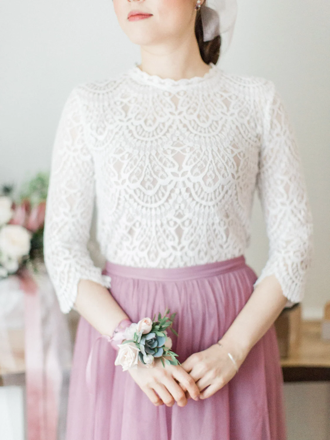 beautiful buddhist wedding photographs at the doctors house in kleinburg, by toronto wedding photographer corynn fowler photography