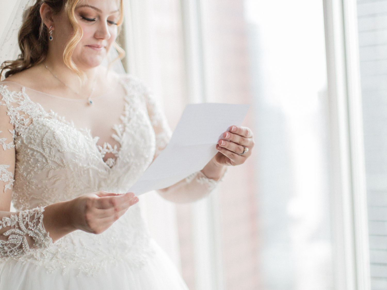 Timeless winter wedding photographs at one king west hotel, by toronto photogrpaher corynn fowler photography