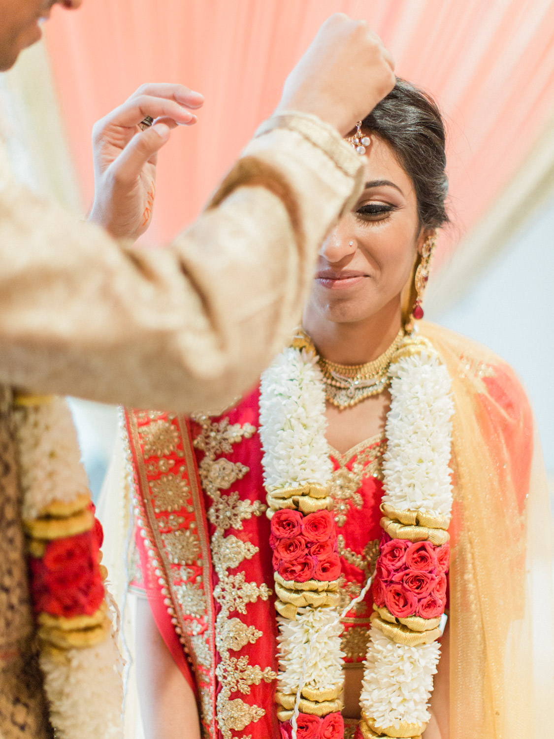 Toronto-wedding-photographer-indian-wedding-downtown-westin-harbour-castle78.jpg
