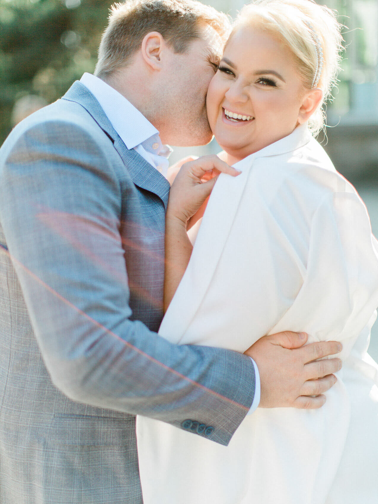 candid couple posing naturally for their wedding photos at their elopement at allen gardens