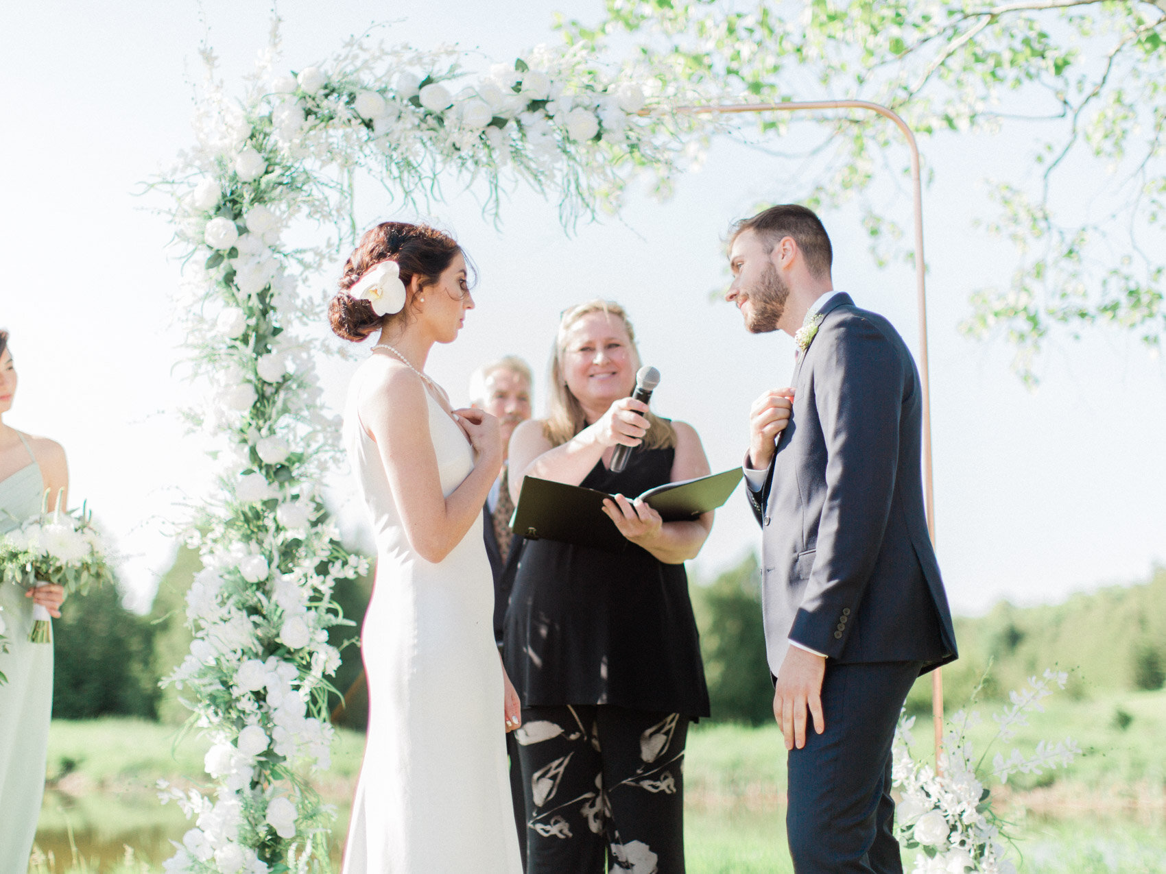 Corynn_Fowler_Photography_Outdoor_Tented_Summer_Wedding_Collingwood70.jpg