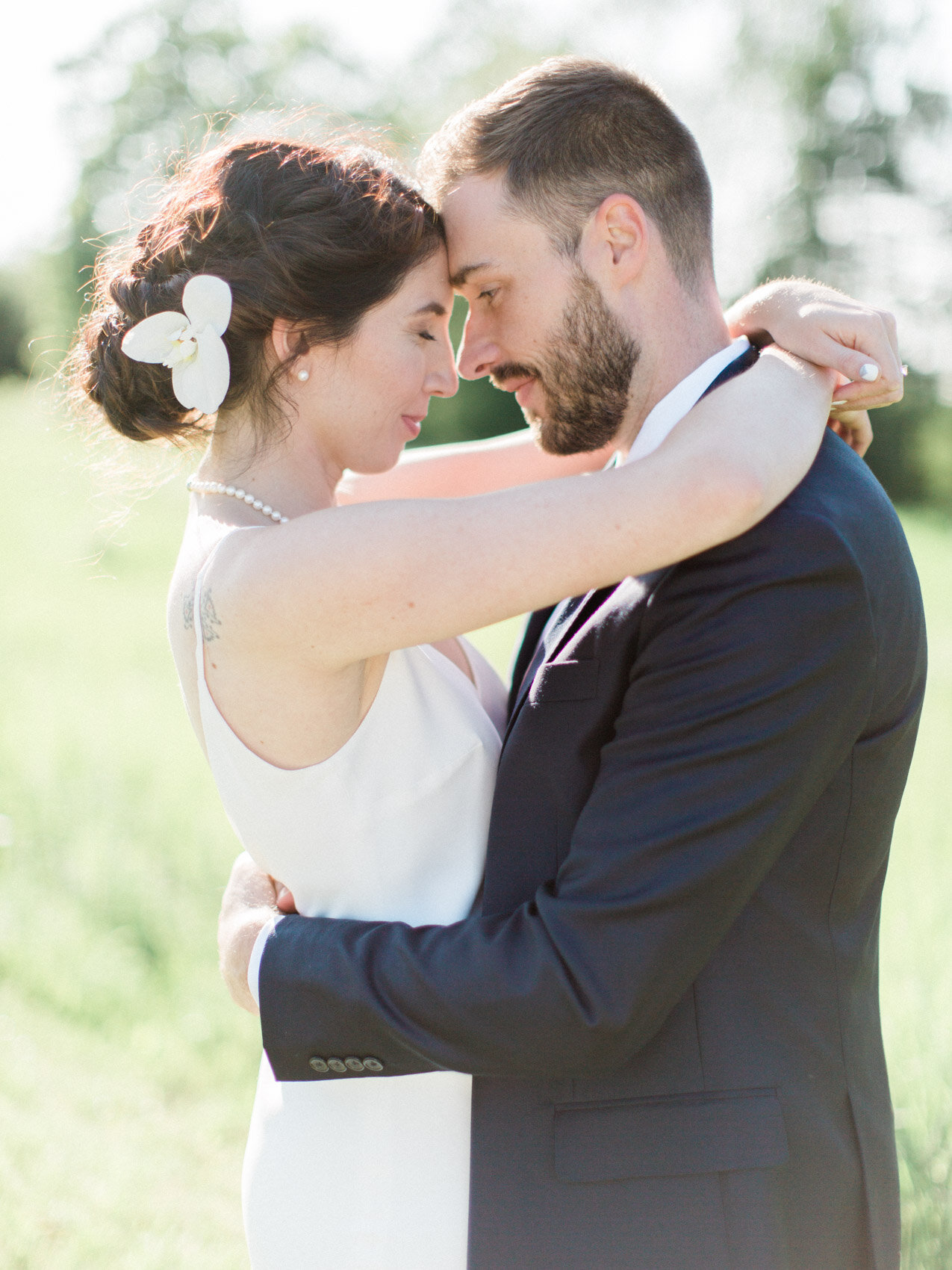 Corynn_Fowler_Photography_Outdoor_Tented_Summer_Wedding_Collingwood95.jpg