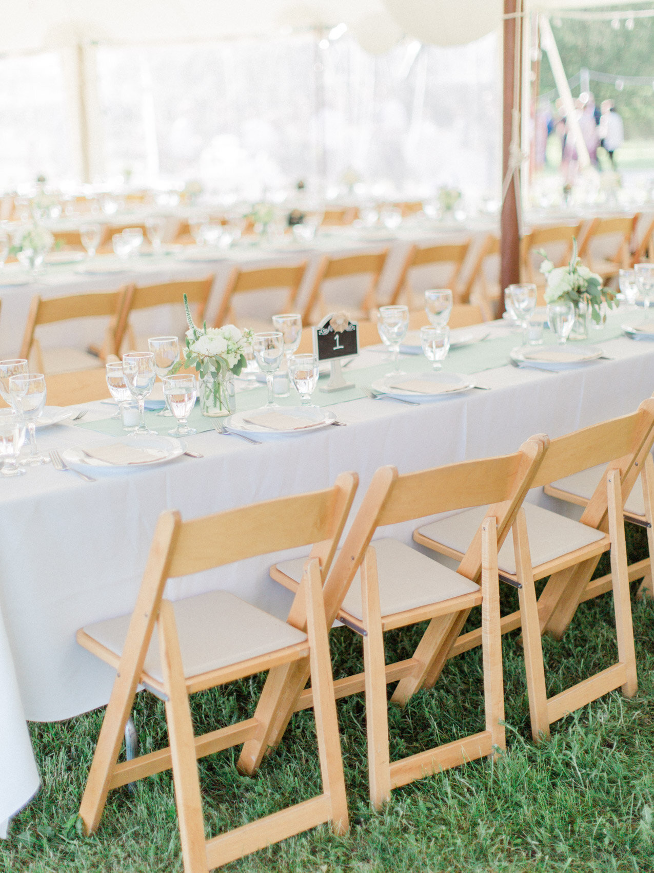 Corynn_Fowler_Photography_Outdoor_Tented_Summer_Wedding_Collingwood123.jpg