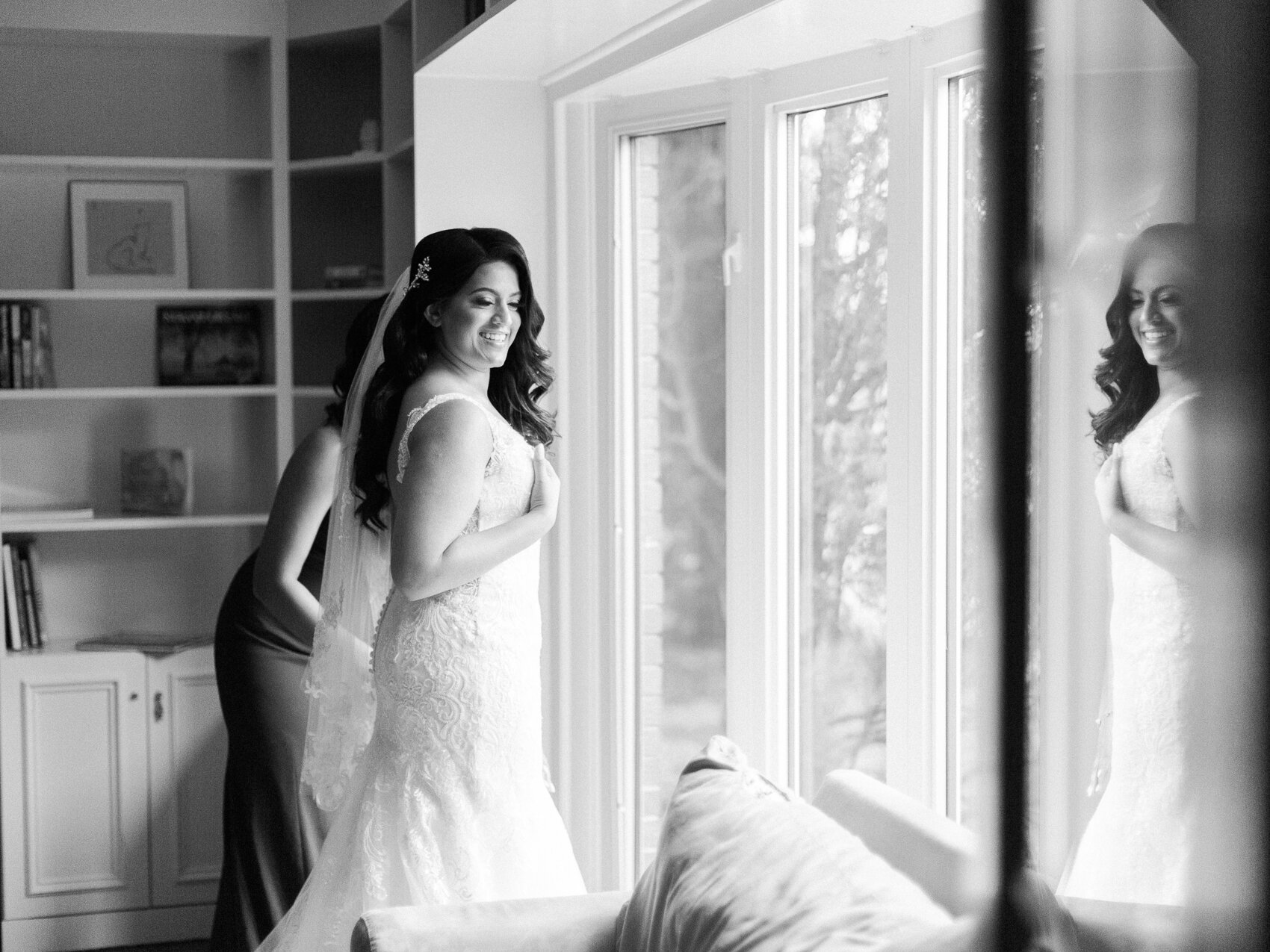 Corynn_Fowler_Photography_Toronto_Collingwood_Wedding_Photographer_Indian_Wedding_The_Hare_Wine_Co17.jpg