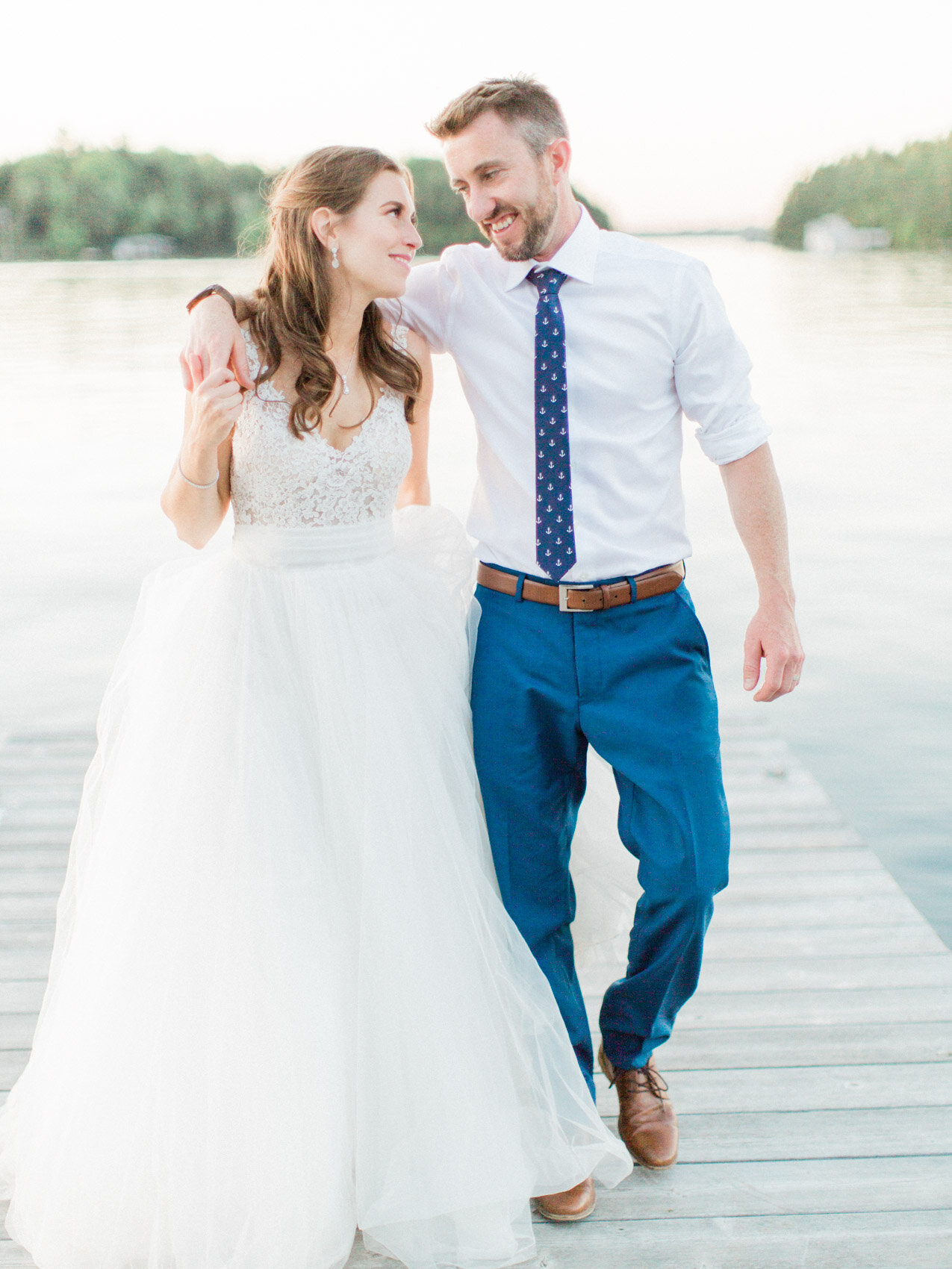 candid and natural wedding photograph in muskoka