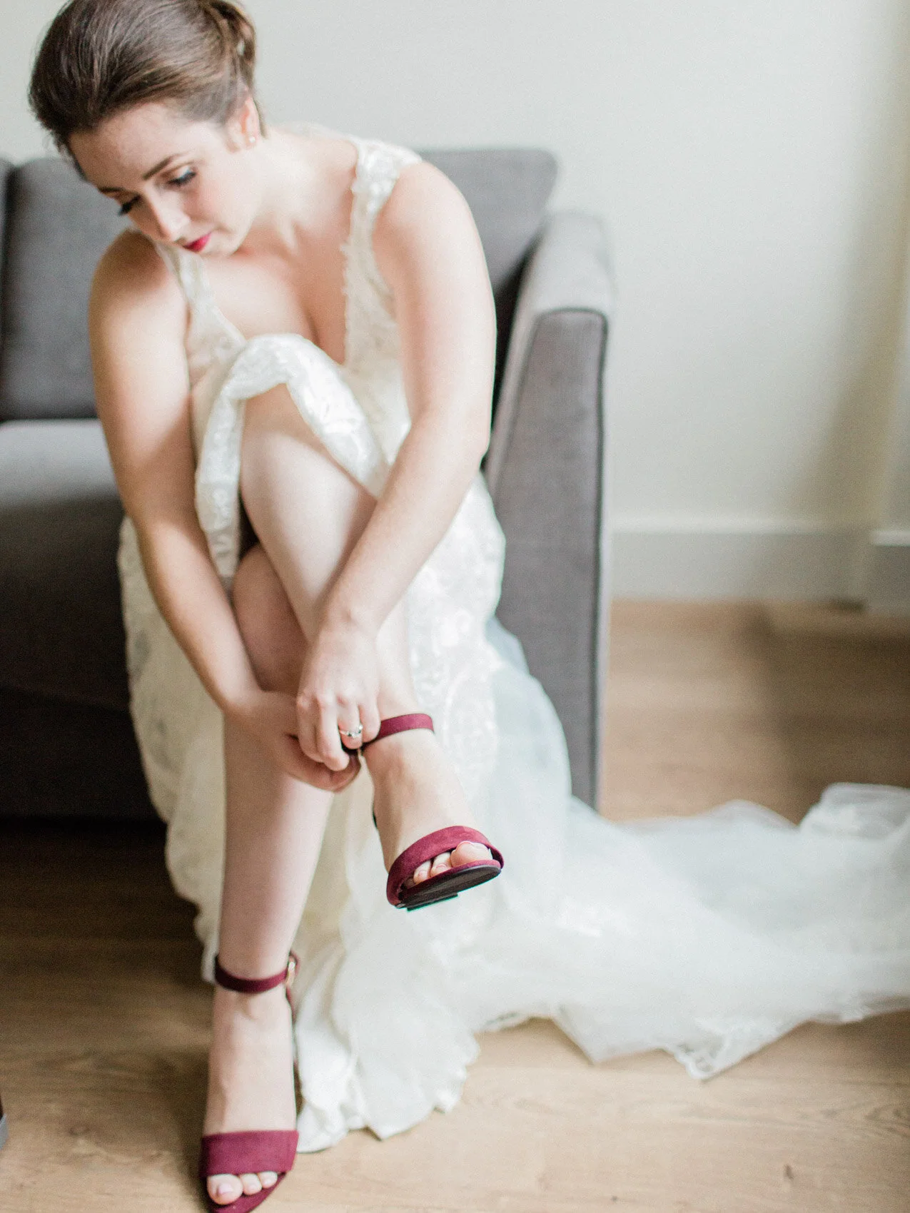 Corynn_Fowler_Photography_Toronto_Collingwood_Wedding_Photographer_candid_Natural_alternative_Wedding_The_Junction_Brewery_Hip_Beer27.jpg