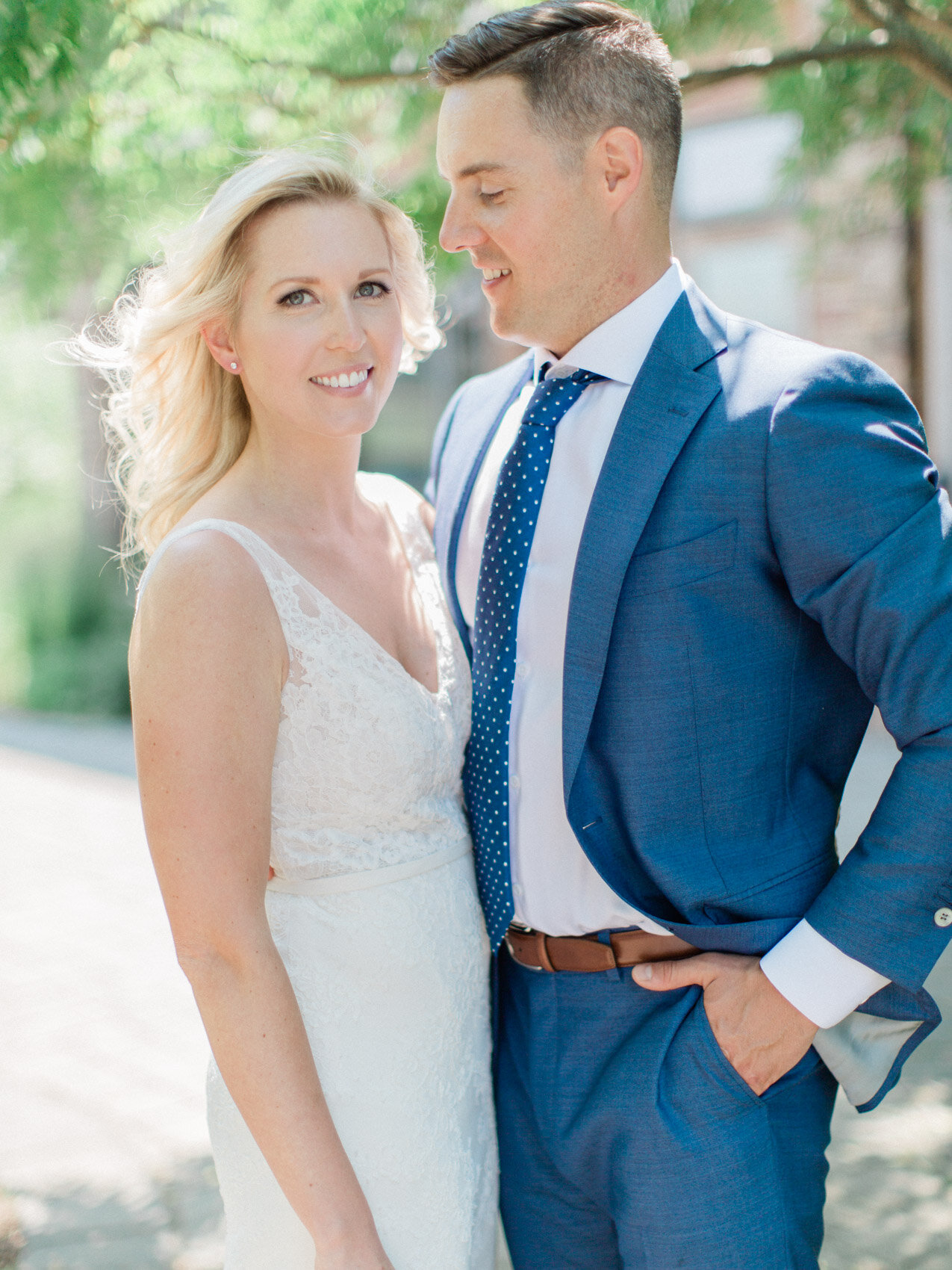 Corynn_Fowler_Photography_Toronto_Collingwood_Wedding_Photographer_candid_Natural_outdoor_Wedding_Relaxed_Lora_Bay_Thornbury35.jpg