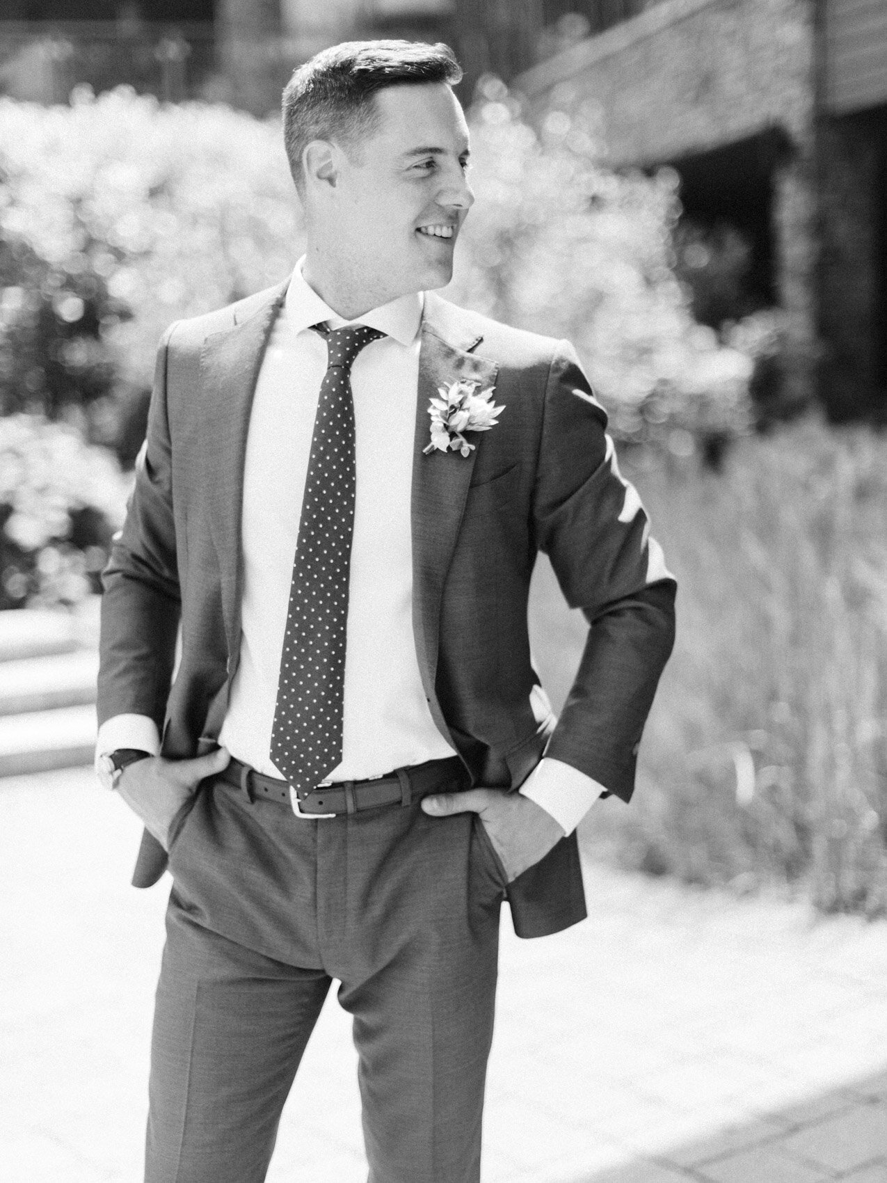 Corynn_Fowler_Photography_Toronto_Collingwood_Wedding_Photographer_candid_Natural_outdoor_Wedding_Relaxed_Lora_Bay_Thornbury79.jpg