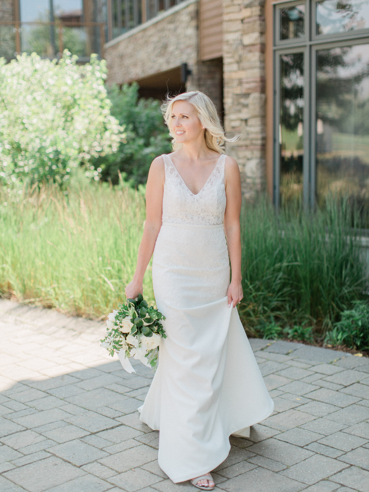 Corynn_Fowler_Photography_Toronto_Collingwood_Wedding_Photographer_candid_Natural_outdoor_Wedding_Relaxed_Lora_Bay_Thornbury93.jpg