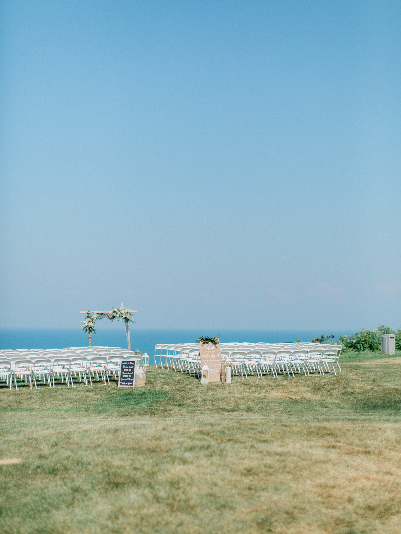 Corynn_Fowler_Photography_Toronto_Collingwood_Wedding_Photographer_candid_Natural_outdoor_Wedding_Relaxed_Lora_Bay_Thornbury113.jpg