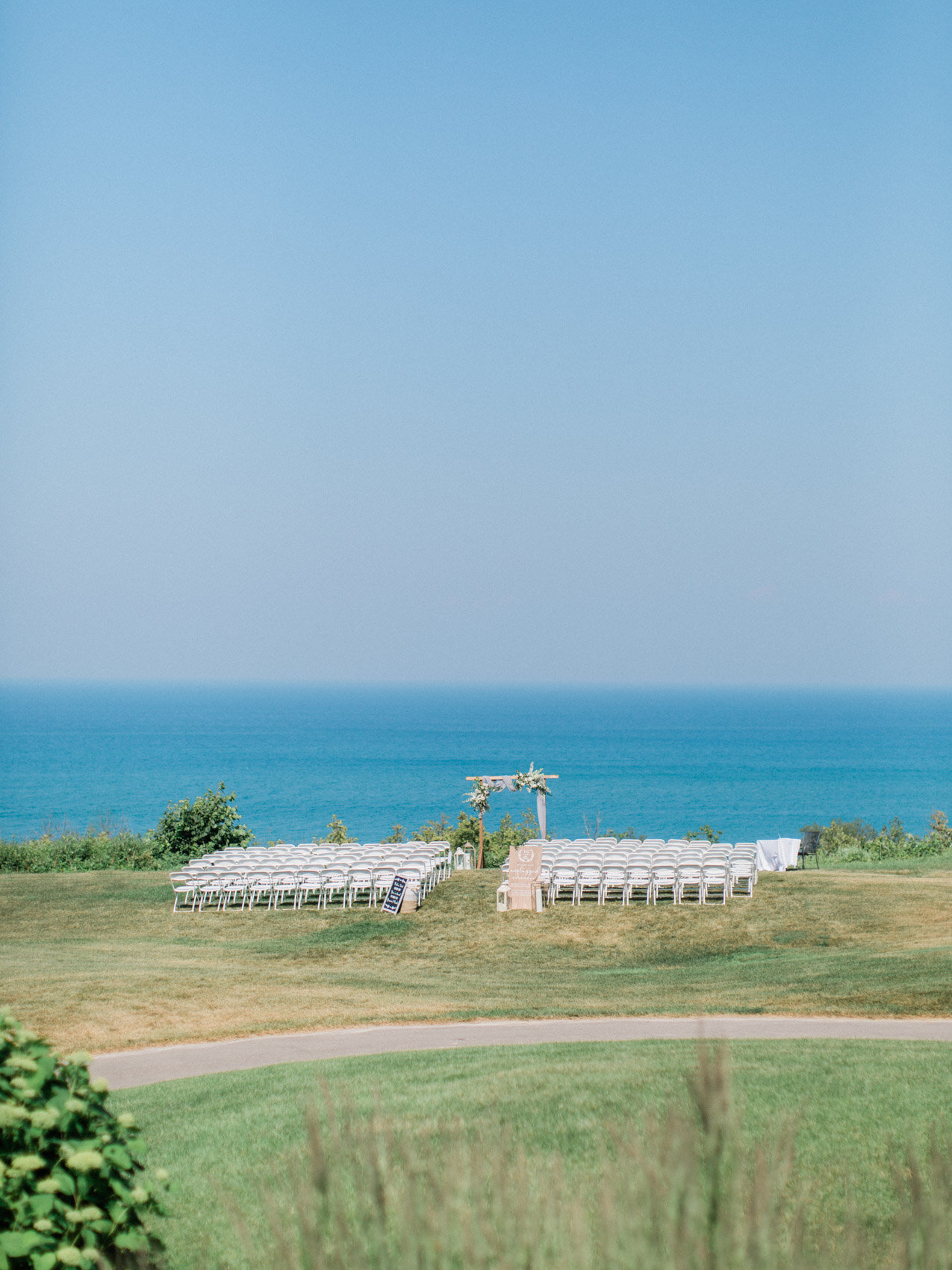 Corynn_Fowler_Photography_Toronto_Collingwood_Wedding_Photographer_candid_Natural_outdoor_Wedding_Relaxed_Lora_Bay_Thornbury114.jpg