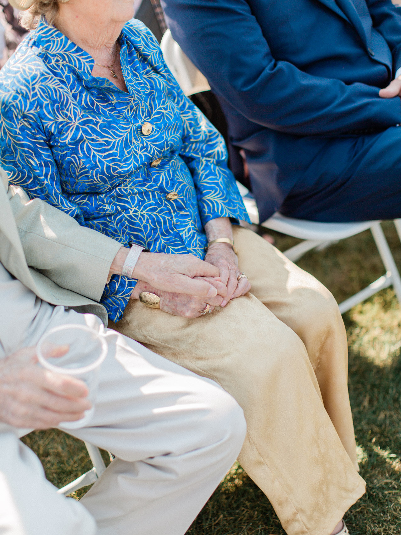 Corynn_Fowler_Photography_Toronto_Collingwood_Wedding_Photographer_candid_Natural_outdoor_Wedding_Relaxed_Lora_Bay_Thornbury144.jpg