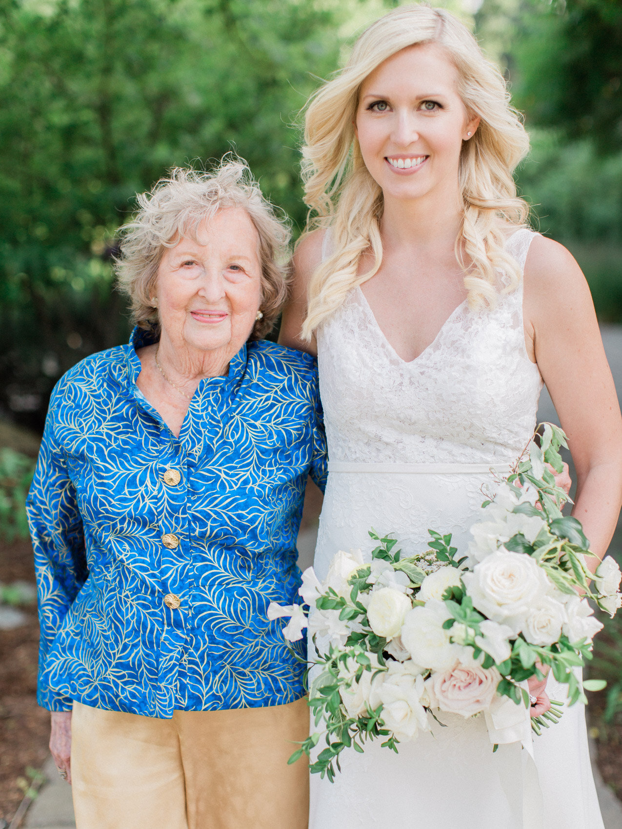 Corynn_Fowler_Photography_Toronto_Collingwood_Wedding_Photographer_candid_Natural_outdoor_Wedding_Relaxed_Lora_Bay_Thornbury164.jpg