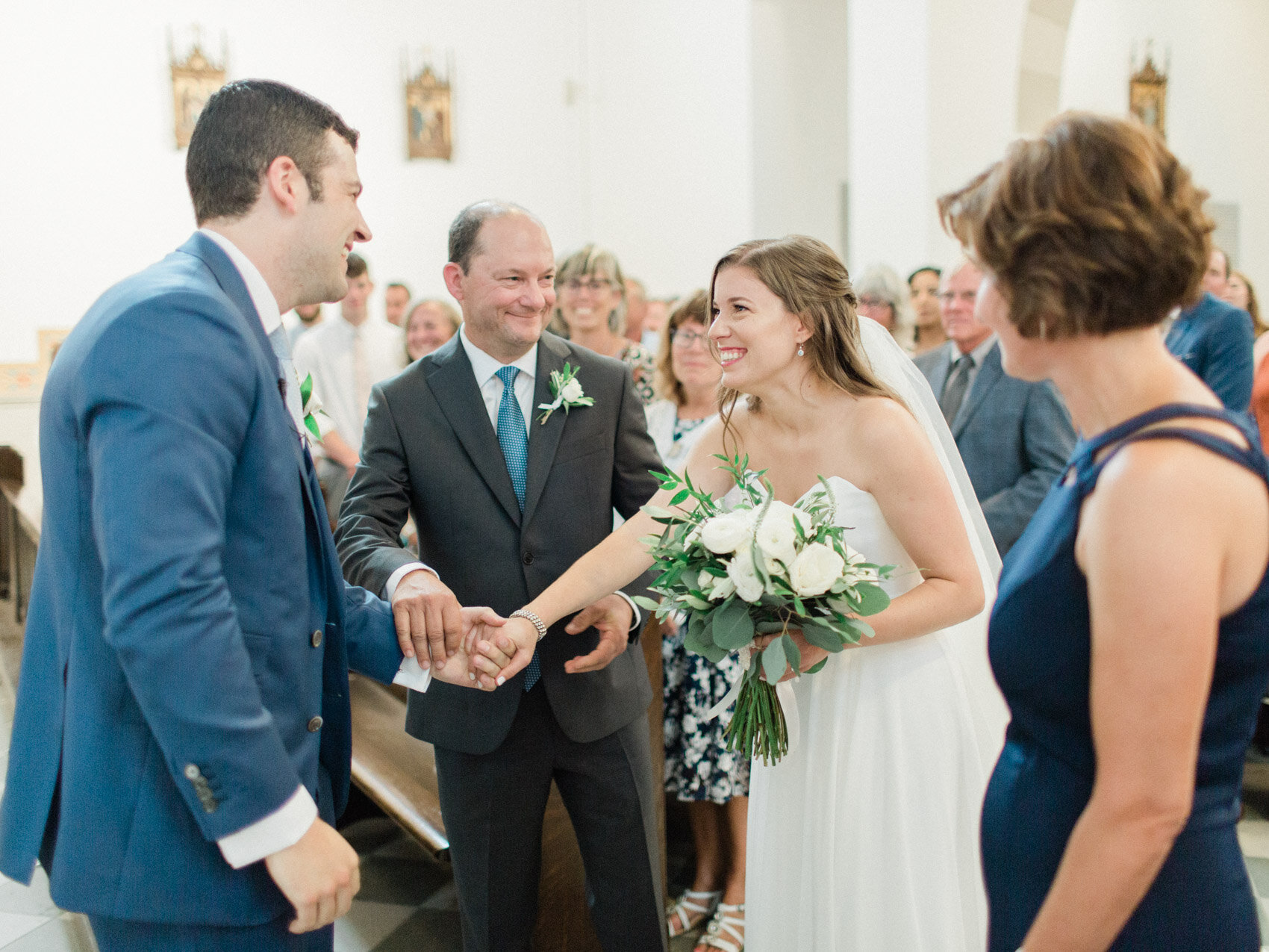 Corynn_Fowler_Photography_Toronto_Collingwood_Wedding_Photographer_candid_Natural_outdoor_Wedding_Relaxed_downtown_Toronto_Wedding_Palais_Royale35.jpg