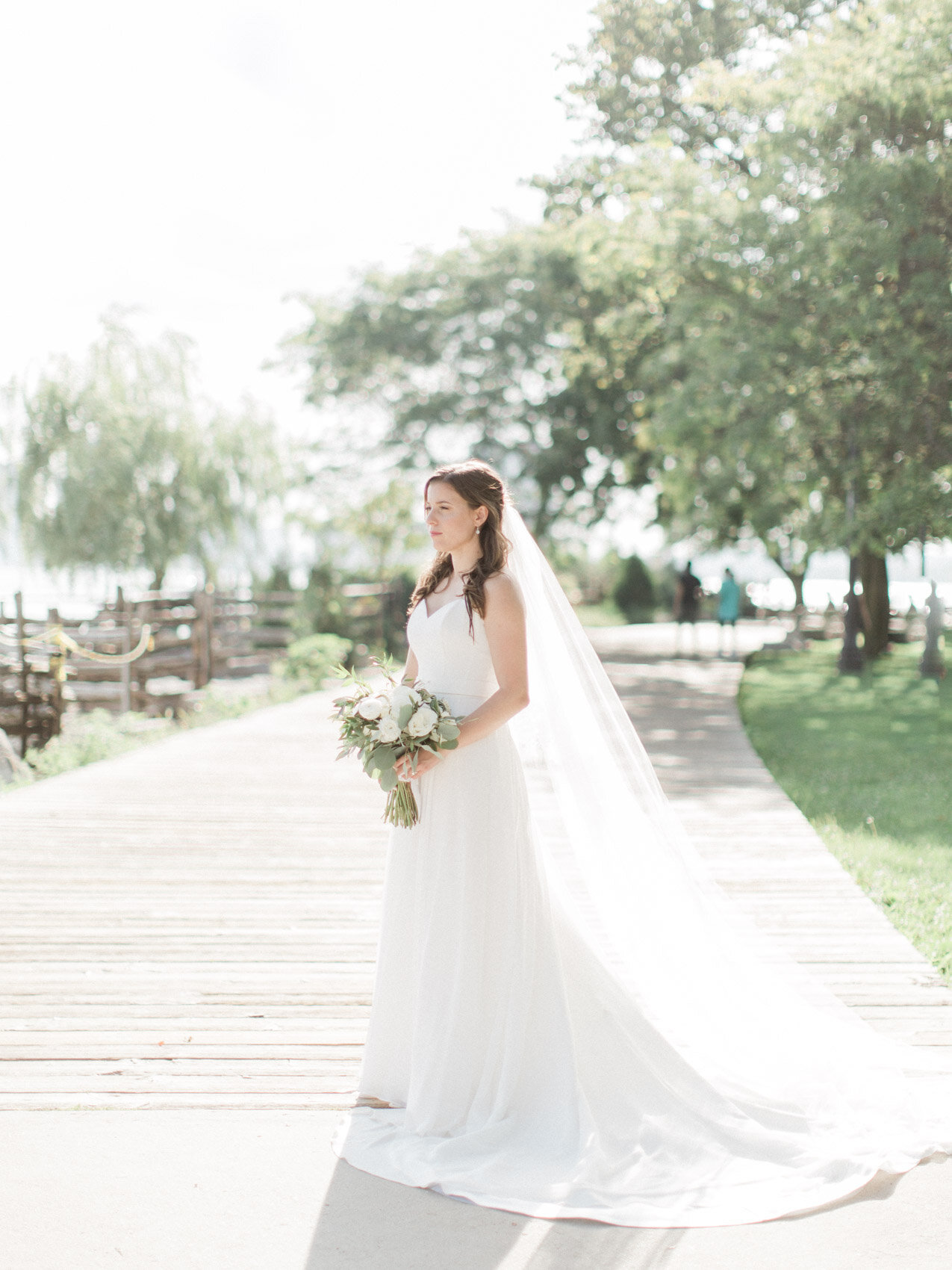 Corynn_Fowler_Photography_Toronto_Collingwood_Wedding_Photographer_candid_Natural_outdoor_Wedding_Relaxed_downtown_Toronto_Wedding_Palais_Royale82.jpg