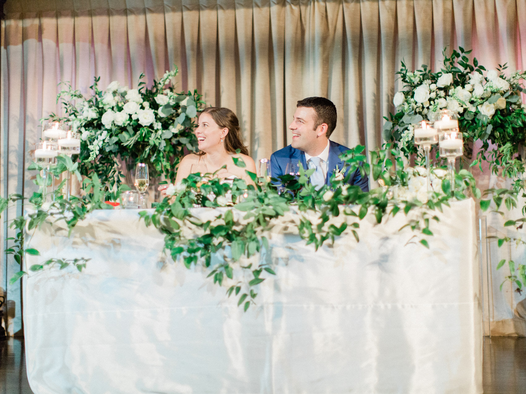 Corynn_Fowler_Photography_Toronto_Collingwood_Wedding_Photographer_candid_Natural_outdoor_Wedding_Relaxed_downtown_Toronto_Wedding_Palais_Royale144.jpg