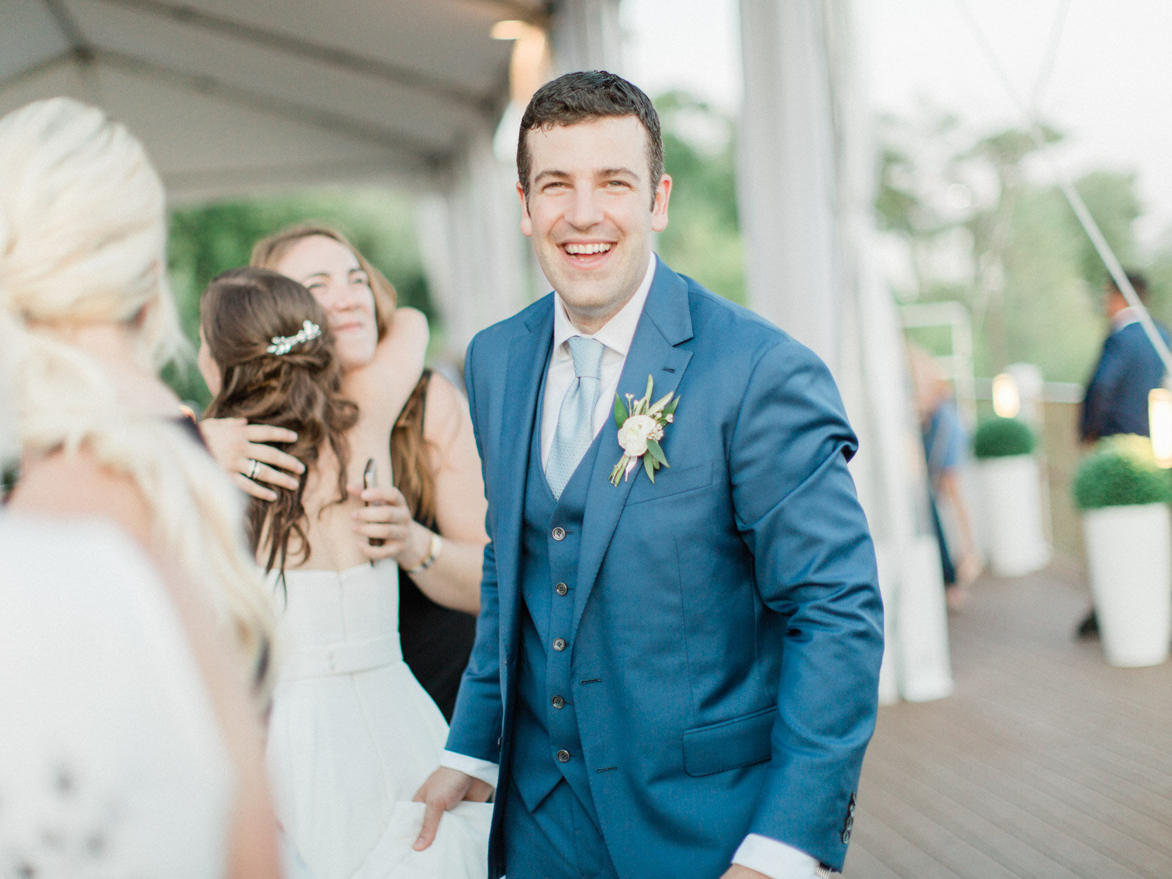 Corynn_Fowler_Photography_Toronto_Collingwood_Wedding_Photographer_candid_Natural_outdoor_Wedding_Relaxed_downtown_Toronto_Wedding_Palais_Royale160.jpg