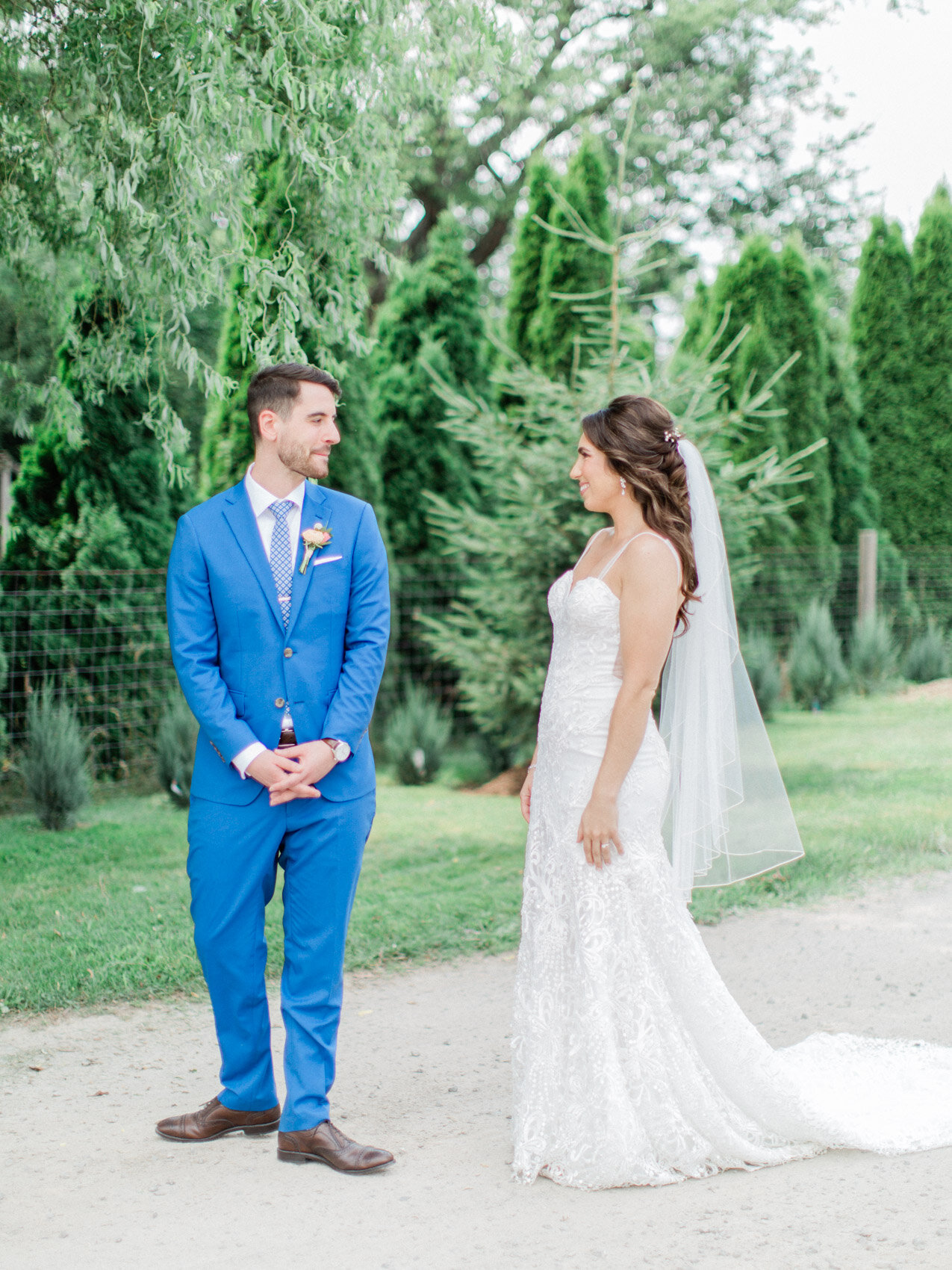 Corynn_Fowler_Photography_Toronto_Collingwood_Wedding_Photographer_candid_Natural_outdoor_Wedding_Relaxed_Niagara_Wedding38.jpg