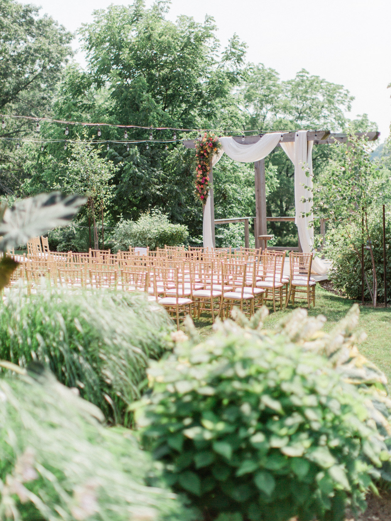 Corynn_Fowler_Photography_Toronto_Collingwood_Wedding_Photographer_candid_Natural_outdoor_Wedding_Relaxed_Niagara_Wedding122.jpg