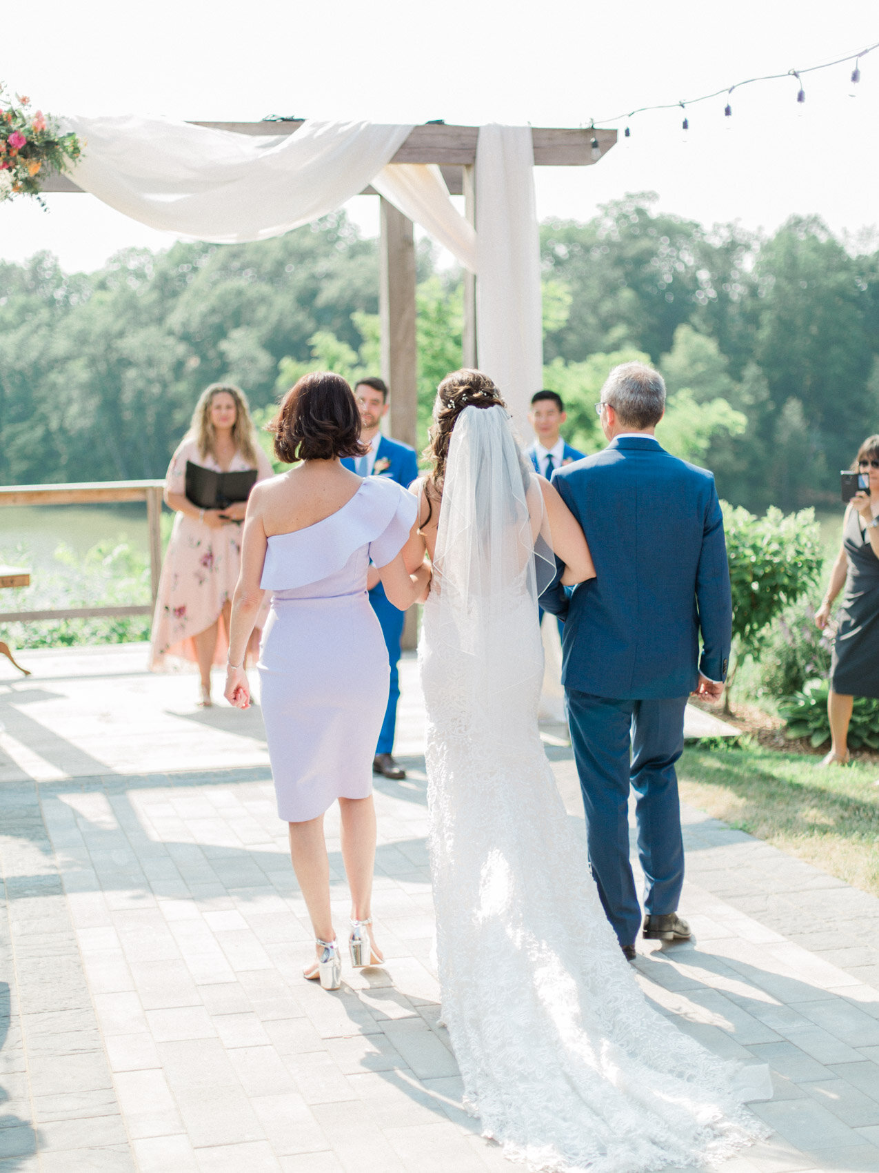 Corynn_Fowler_Photography_Toronto_Collingwood_Wedding_Photographer_candid_Natural_outdoor_Wedding_Relaxed_Niagara_Wedding133.jpg