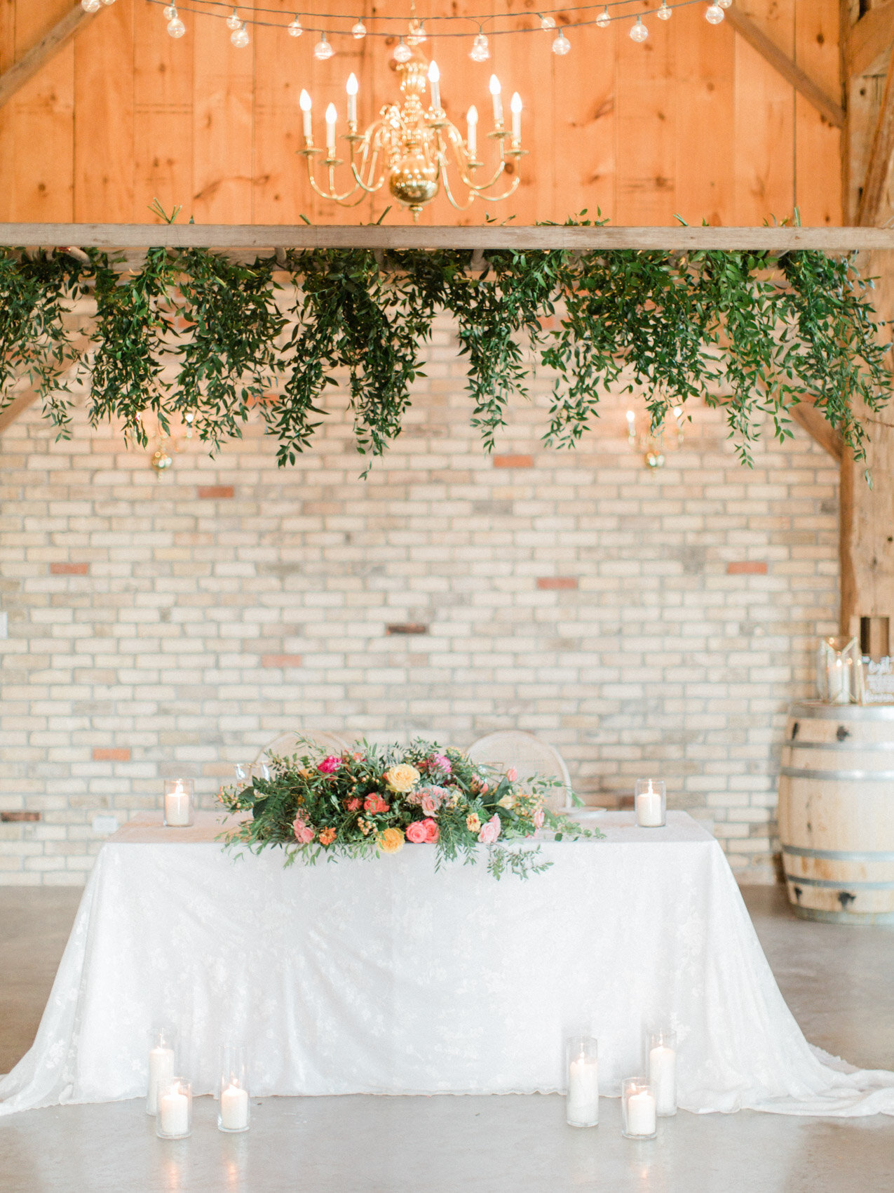 Corynn_Fowler_Photography_Toronto_Collingwood_Wedding_Photographer_candid_Natural_outdoor_Wedding_Relaxed_Niagara_Wedding186.jpg