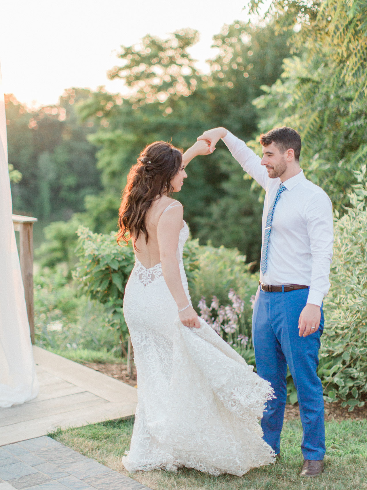 Corynn_Fowler_Photography_Toronto_Collingwood_Wedding_Photographer_candid_Natural_outdoor_Wedding_Relaxed_Niagara_Wedding245.jpg