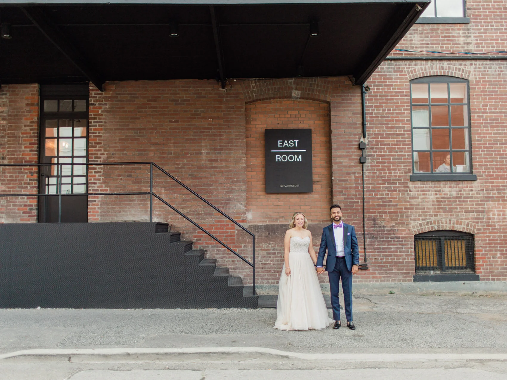 Andrea &amp; Miles' Intimate Urban Wedding at Downtown Toronto's Music Venue, The Jam Factory
