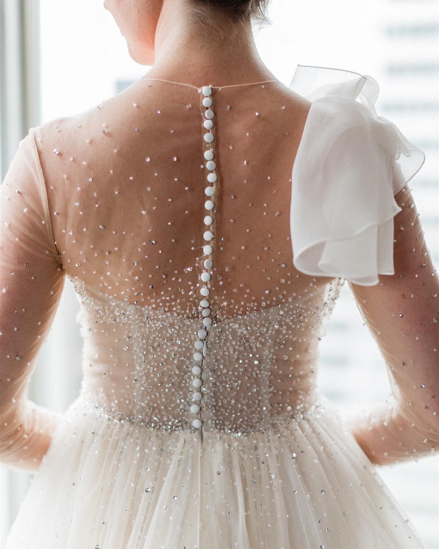 The details of this dress are jaw dropping!  Plus, it had fantastic &lsquo;swish&rsquo; on the dance floor.
.
#torontowedding #torontoweddingphotography #torontoweddingphotographer #onekingwest #onekingwestwedding #collingwoodweddingphotography #coll
