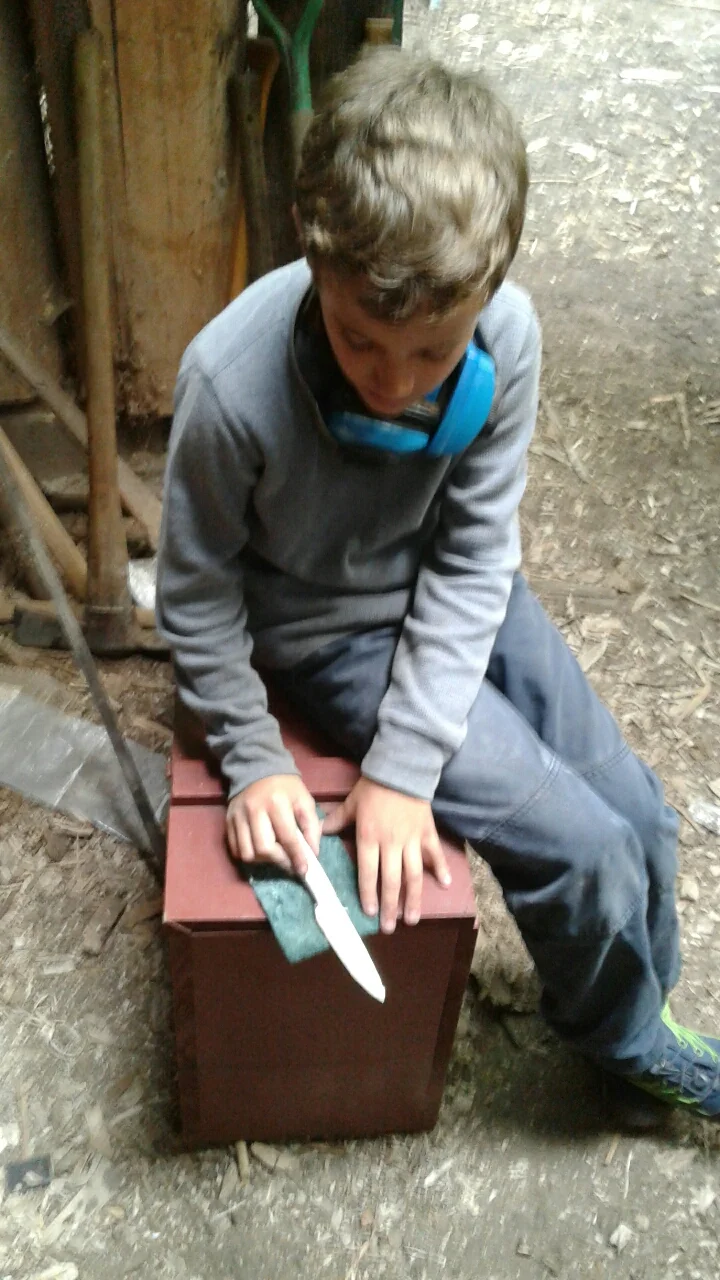 Final sanding and polishing