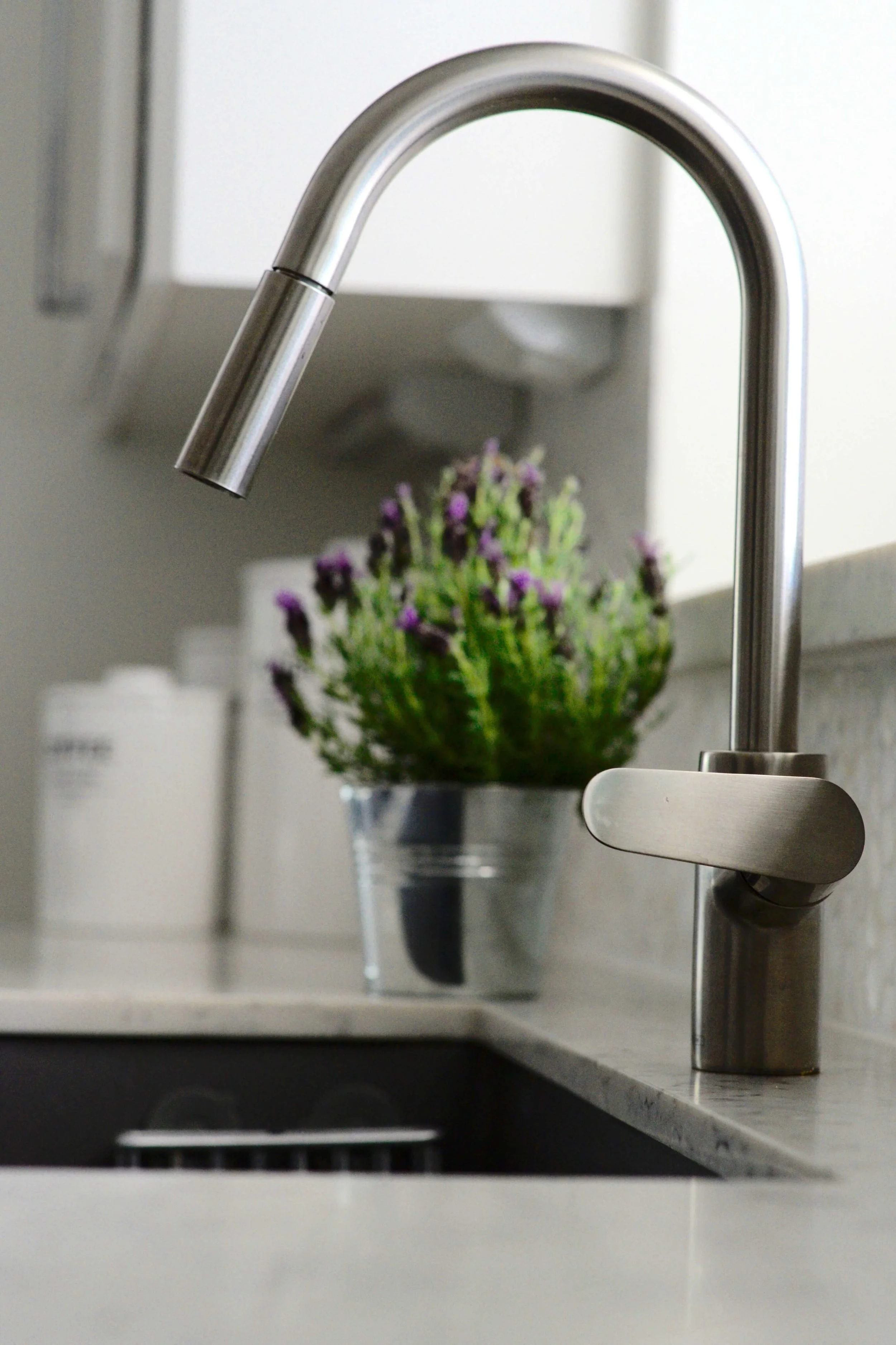 tips-for-styling-your-kitchen-like-a-pro