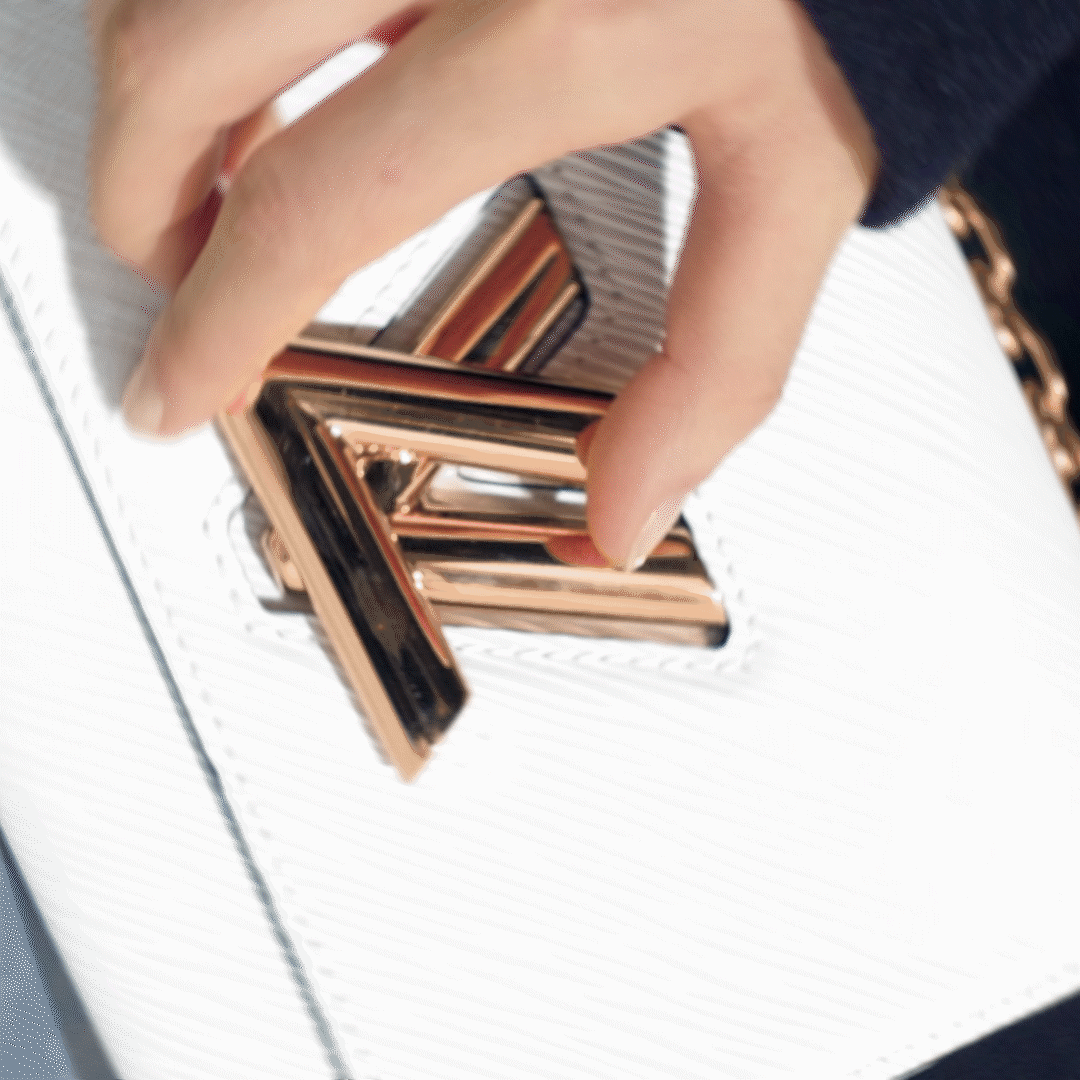 LouisVuitton_Twist.gif