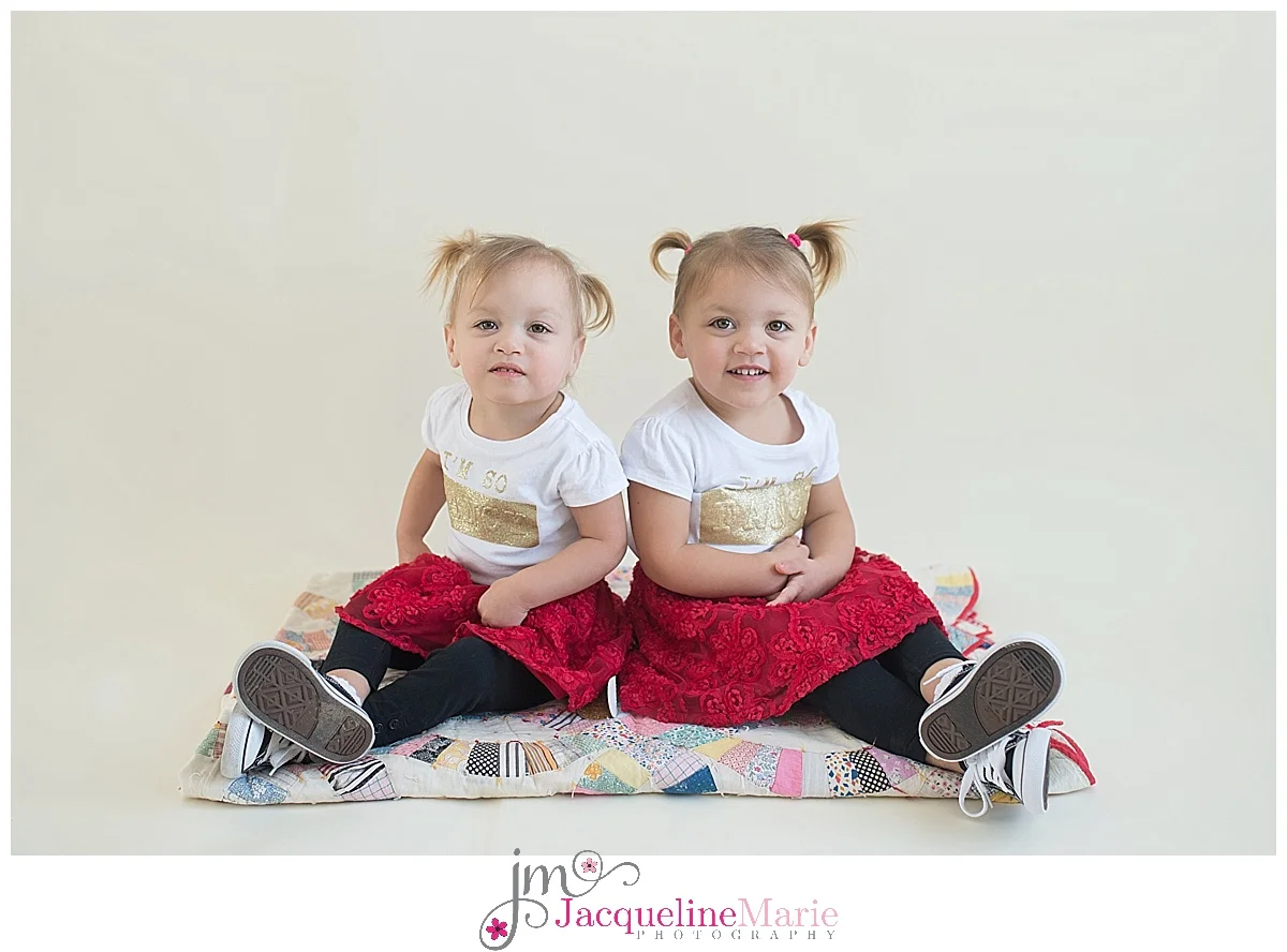 Child Photographer Columbus Ohio | Sophia & Eliana Valentine Mini