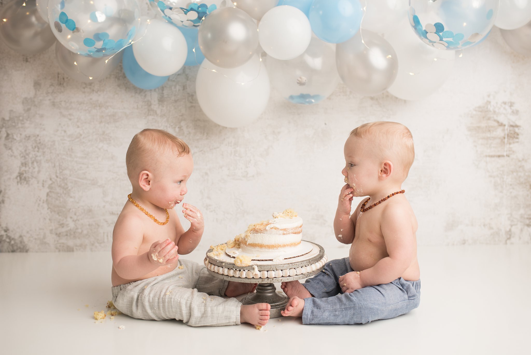 firstbirthday-cakesmash-photography-columbusohio_0021.jpg