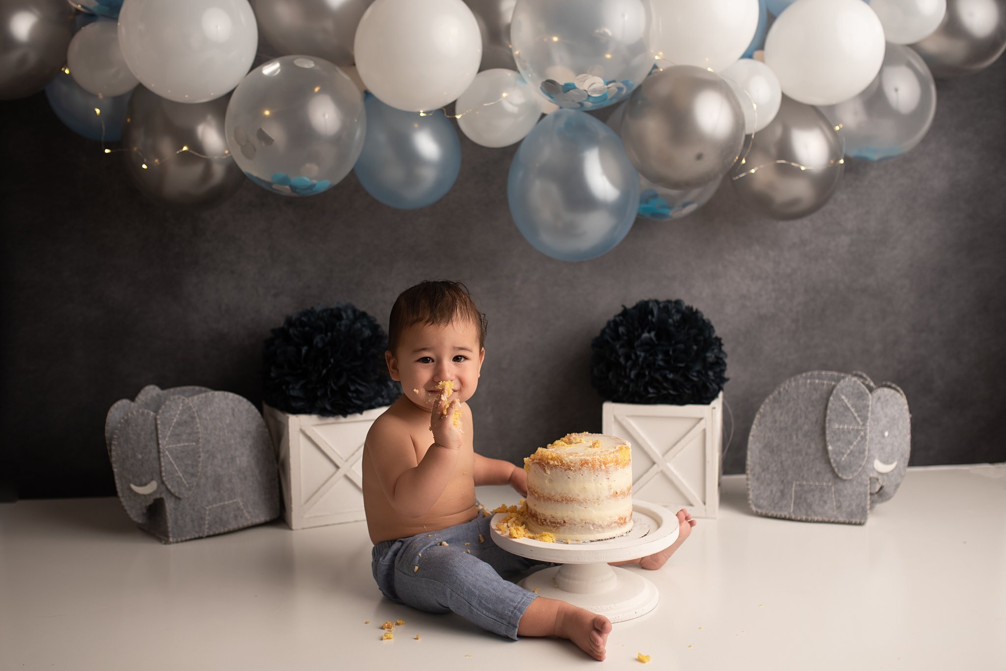 firstbirthday-cakesmash-photography-columbusohio_0011.jpg