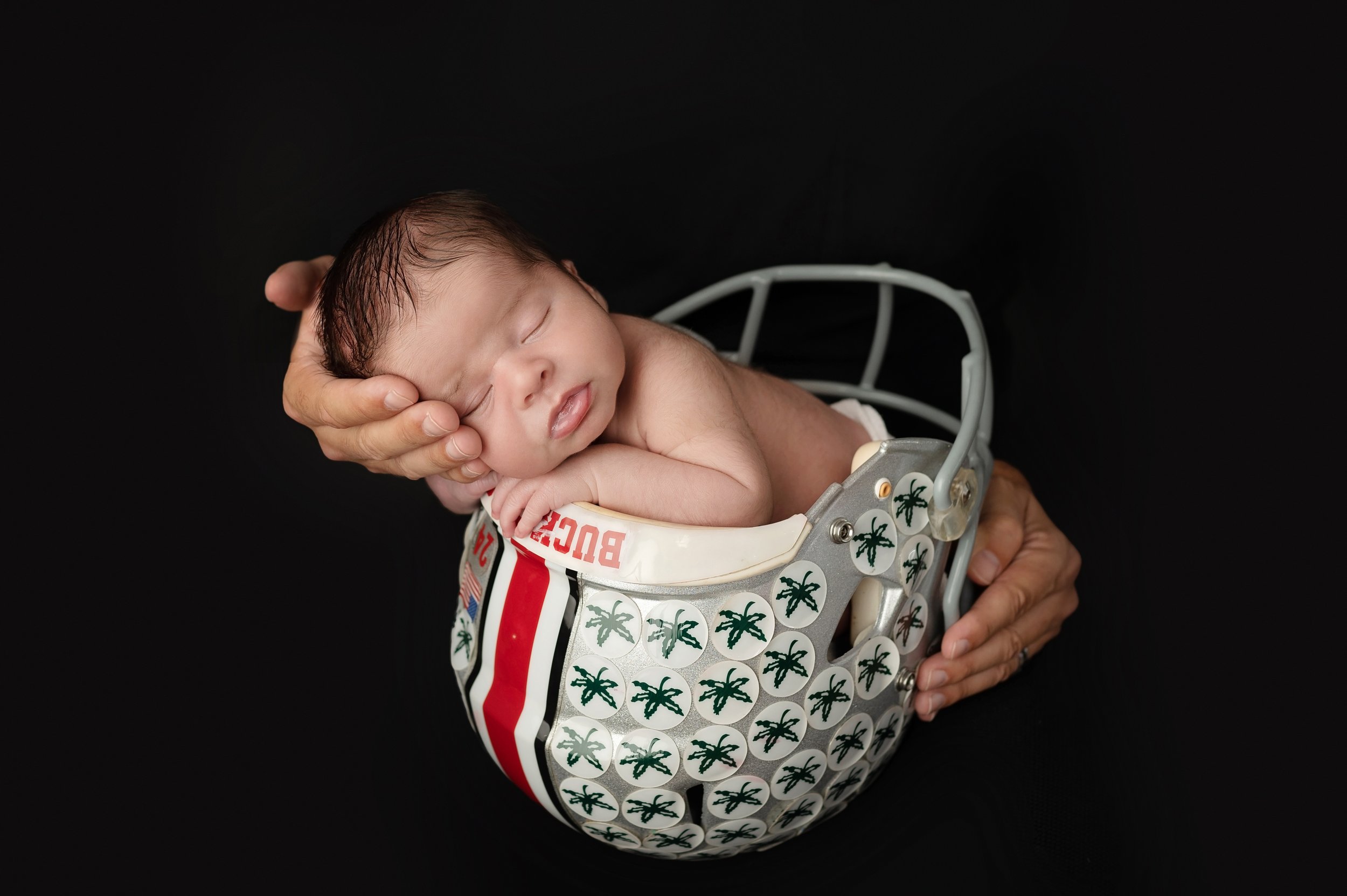 Ohio State buckeyes newborn picture in helmet