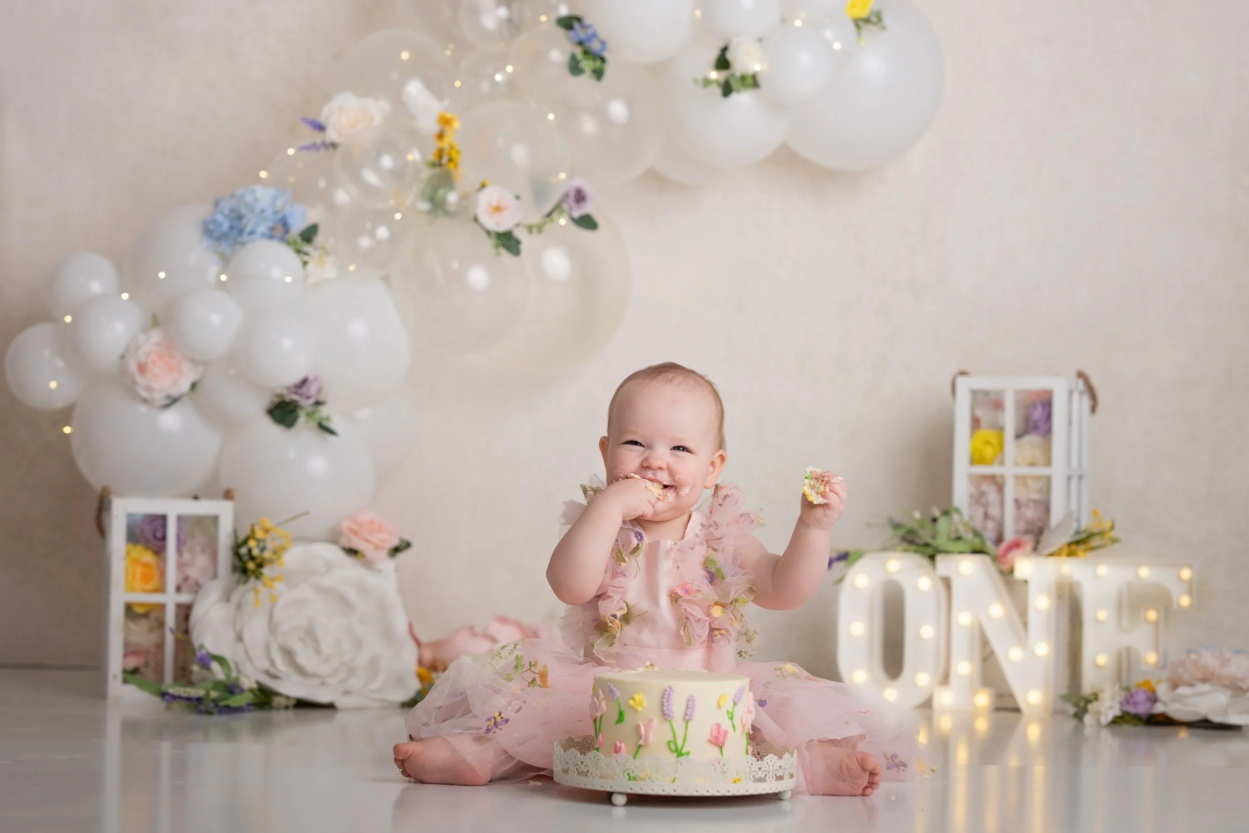 cakesmash-first-birthday-photographer-columbus-ohio-4.jpg