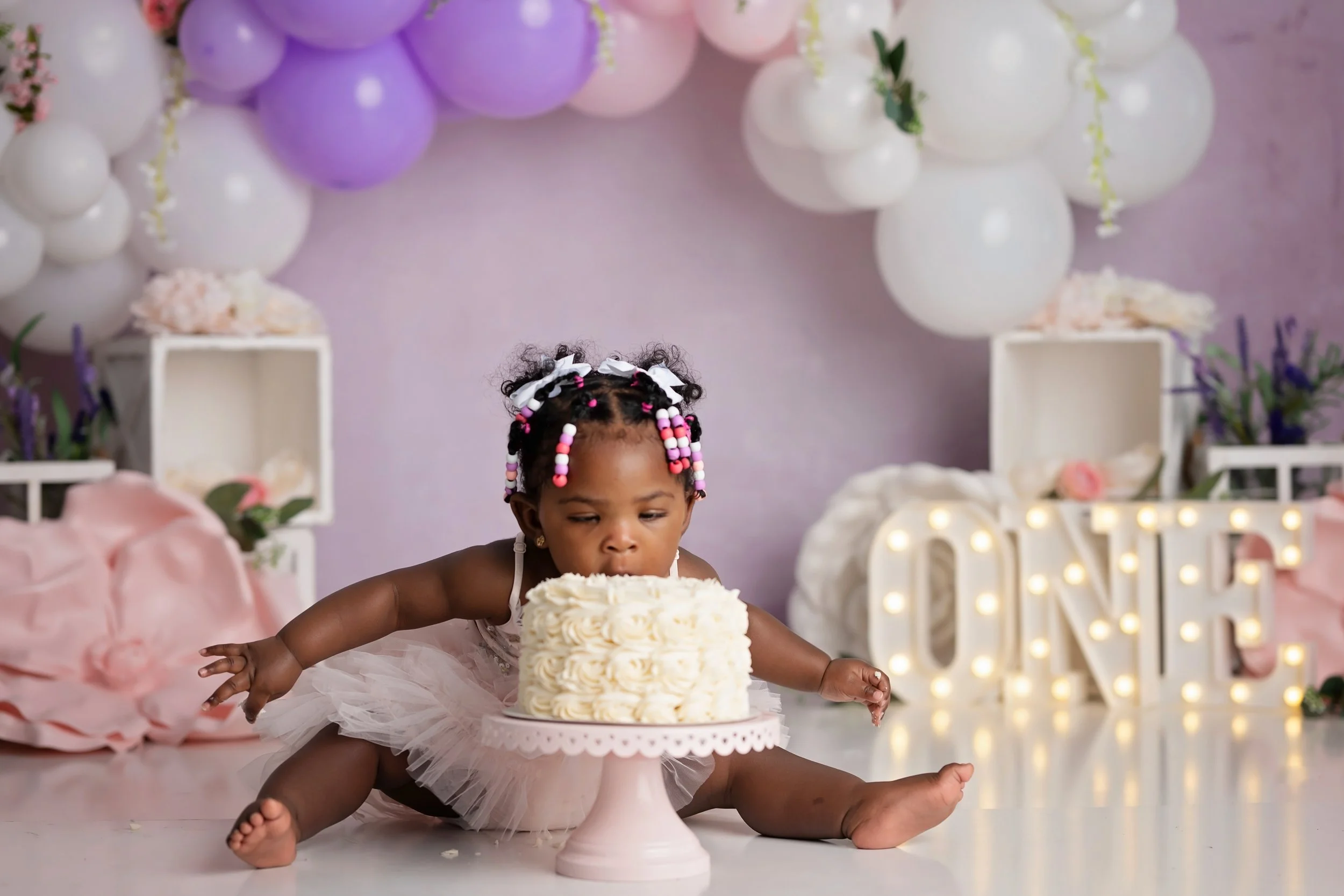 first-birthday-cake-smash-photos-ohio.jpg