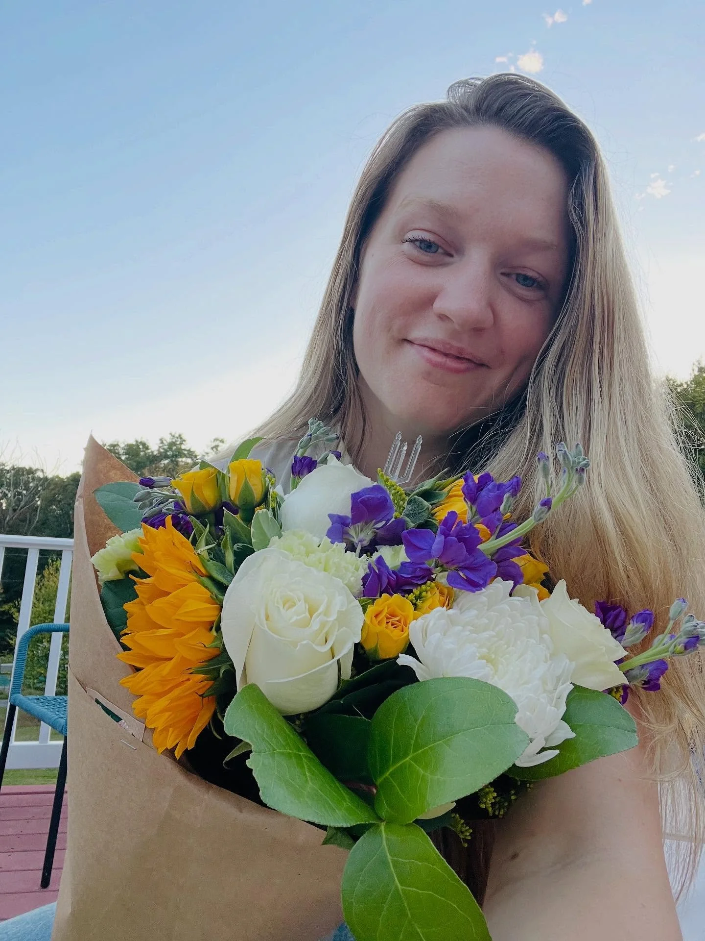 Here&rsquo;s to surprise birthday flowers, sweet messages, cake my babies were 30000% excited to give me 💛💛💛💛💛 and a year of more sunshine and painting ahead. If anyone knows how the heck we got to the end of September already let me know???