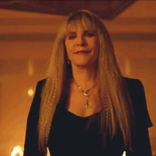 Happy birthday @stevienicks! The voice, the words, the light that has been there no matter what. “In all your darkest hours, have you ever heard me sing”. From the moment I saw the “I Can’t Wait” music video (when it cam