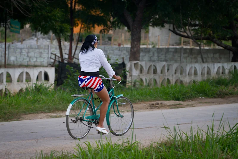The Cuban people are excited and hopeful about a changing relationship with the US. Everyone I spoke with said that they loved their country. One man put it simply by saying that Cuba's only problem is economic, and that the money available to the average Cuban is insufficient. 