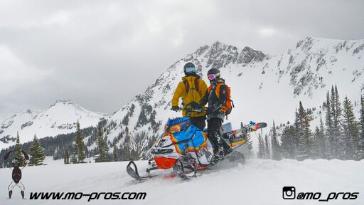 81_Backcountry _Backcountry United_CFR rack_Cheetah Factory Racing_gas Rack_Gear_Gun Rack_LinQ Snowboard/Ski_Rack_Ski_Snowbike_snowboard_Snowboard rack_Snowboarding_Snowmobile_snowmobile bag_timbersled bag_Timbersled rack_Timbersled Rack_Tsaina Rack_