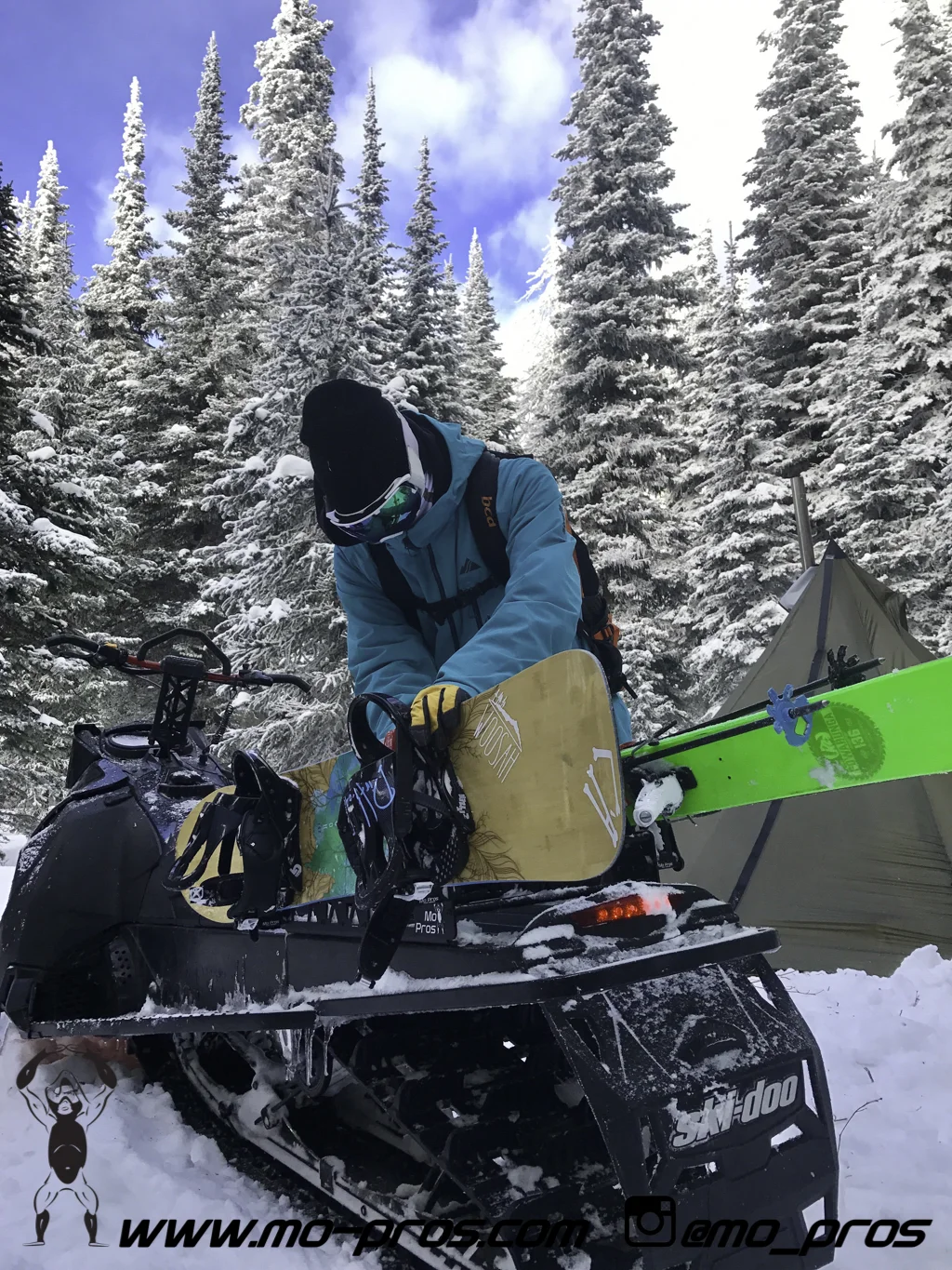 81_Backcountry _Backcountry United_CFR rack_Cheetah Factory Racing_gas Rack_Gear_Gun Rack_LinQ Snowboard Ski_Rack_Ski_Snowbike_snowboard_Snowboard rack_Snowboarding_Snowmobile_snowmobile bag_timbersl.jpg