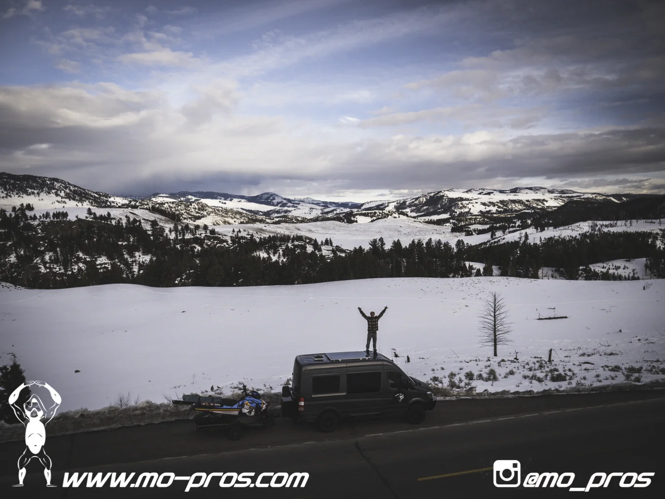 10_Gear_Gun Rack_LinQ Snowboard Ski_Snowbike_Timbersled Rack_Tsaina Rack_CFR rack_Cheetah Factory Racing_Snowboard rack_snowboard_snowmobile bag_Snowmobile_timbersled bag_gas Rack_Ski_Snowbike_Snowbo.jpg